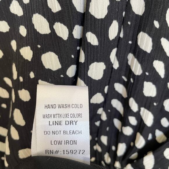 GiGiO Black & White Polka Dot Dress with Batwing Sleeves, Size M, NWOT - Picture 9 of 10